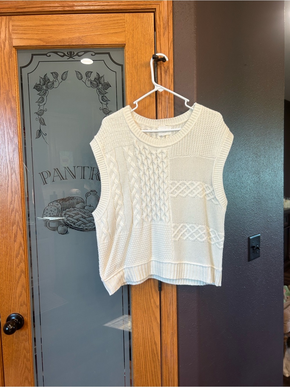Cream Cable Knit Sleeveless Sweater Vest - Textured Panel Design